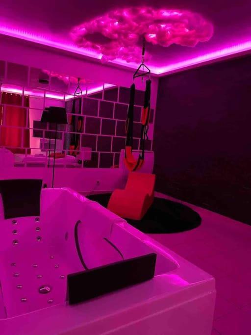 CourcouronnesJeu De Regards - Jacuzzi/Balneo公寓 外观 照片